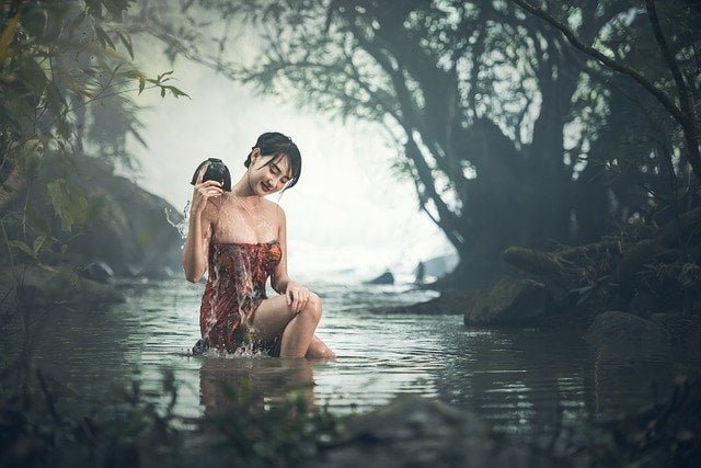 woman bathe